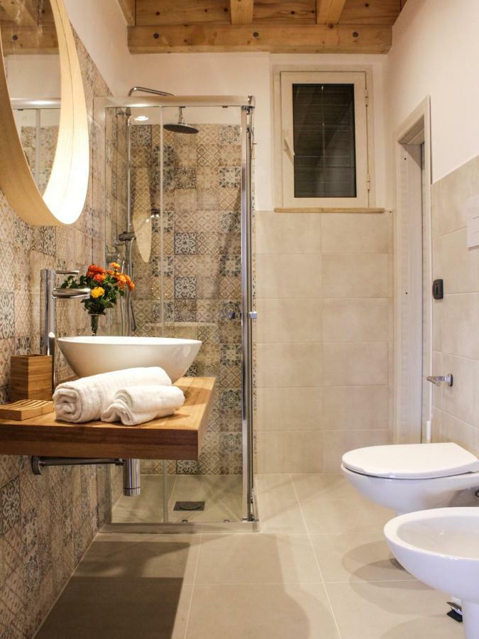 La Dimora Apartments Сикулиана Екстериор снимка